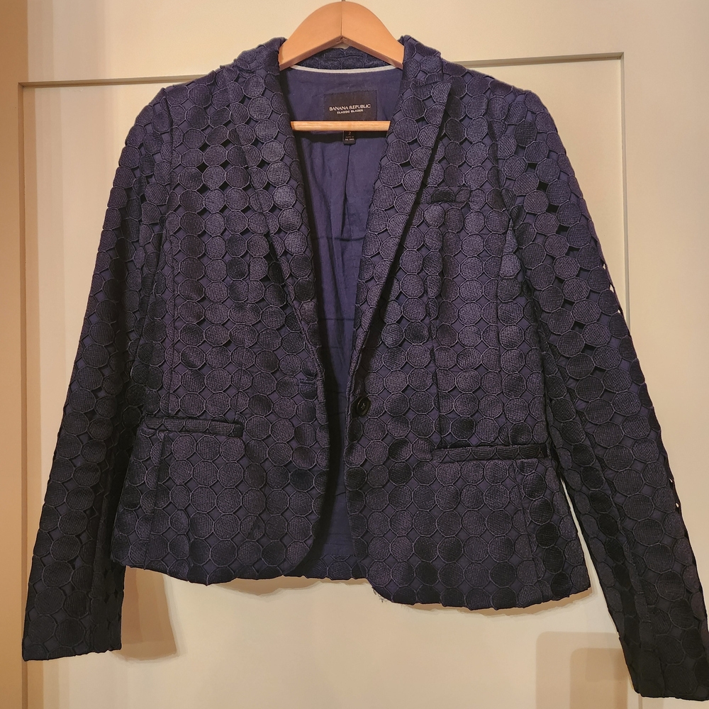 Banana Republic Navy Circle Pattern Blazer